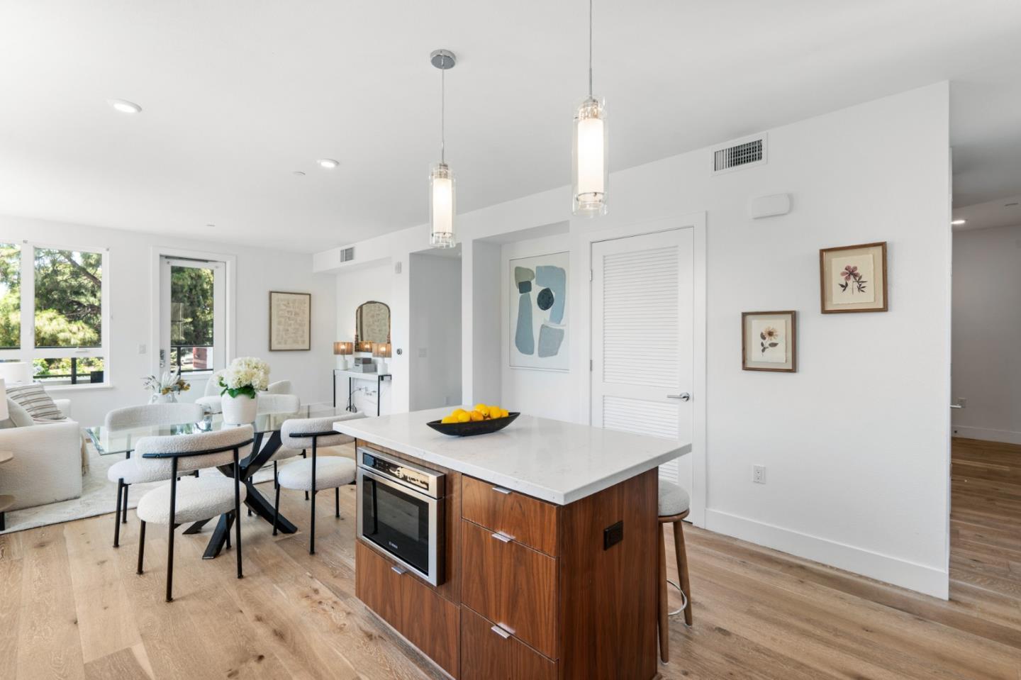 1101 West El Camino Real 219