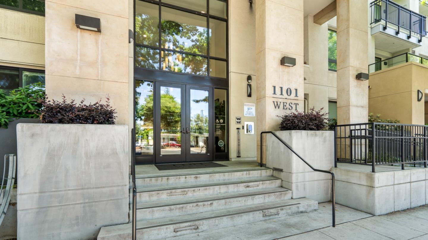 1101 West El Camino Real 219