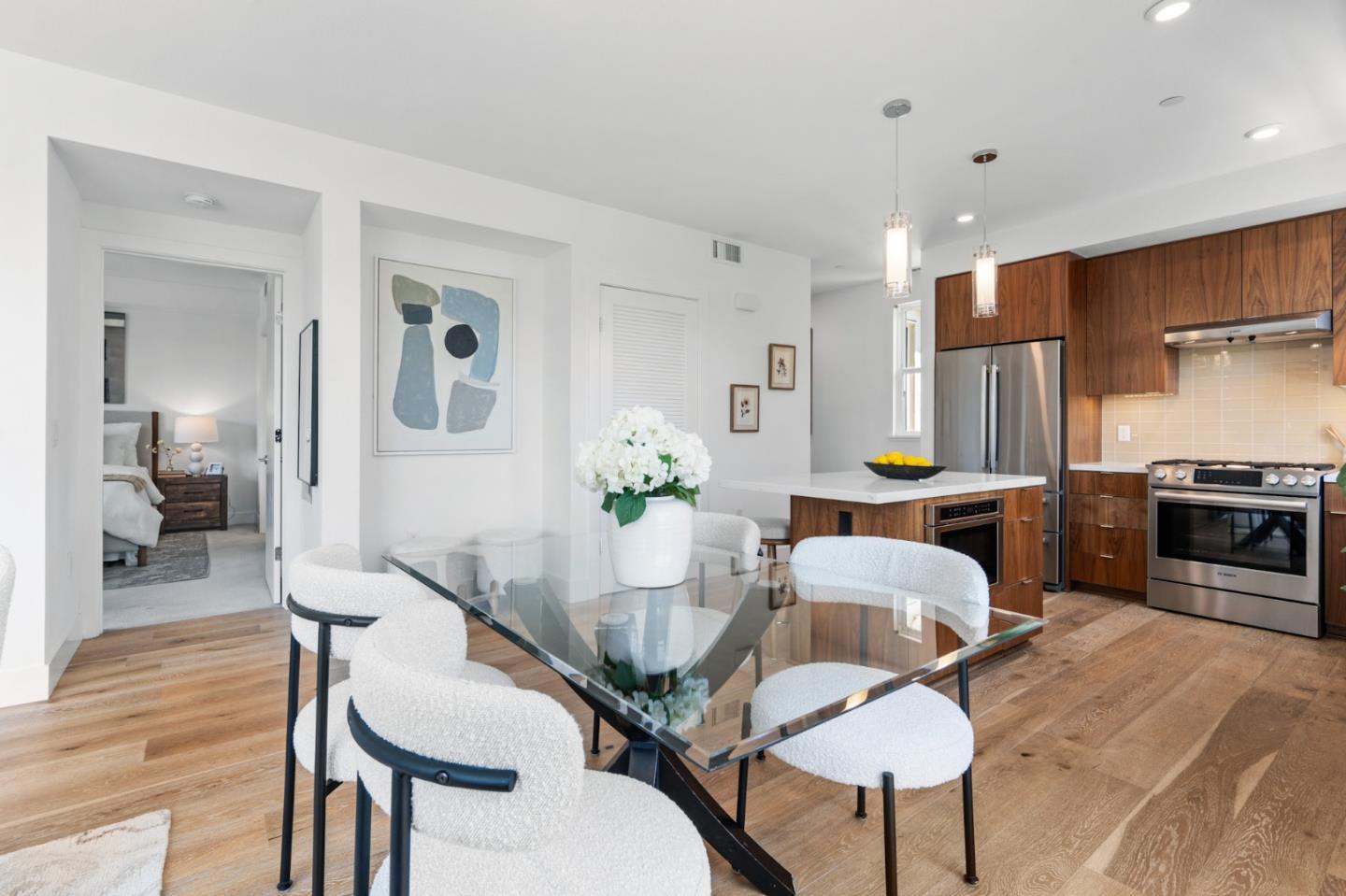 1101 West El Camino Real 219