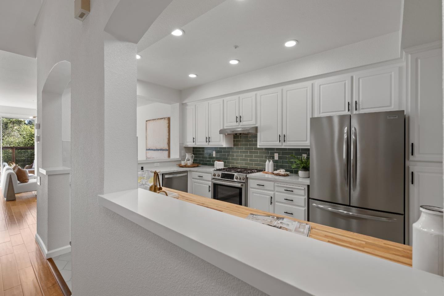 22659 Canyon Terrace Drive