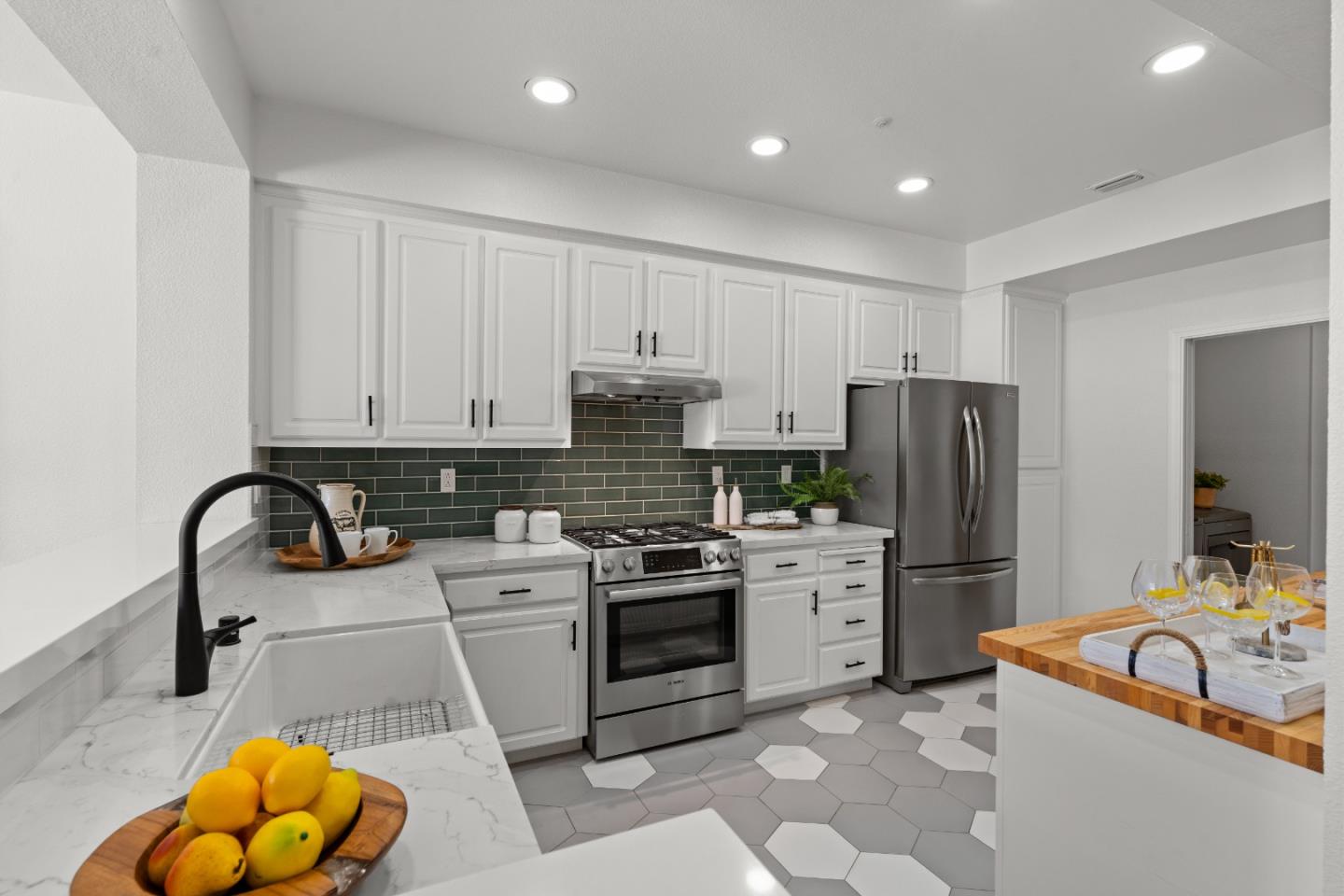 22659 Canyon Terrace Drive