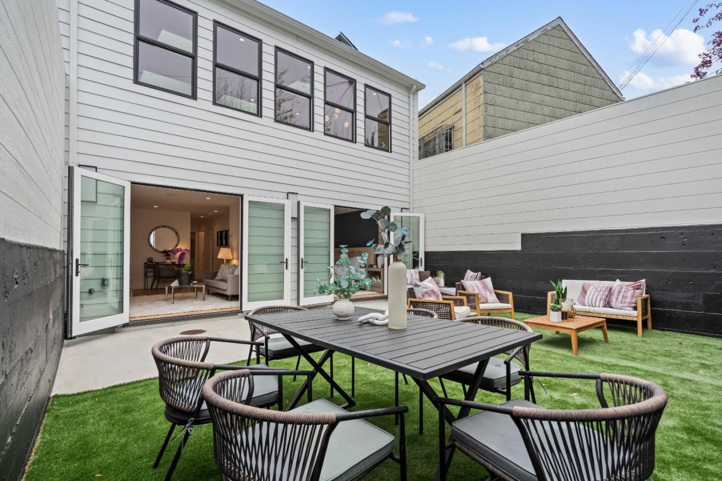 17 30th Street