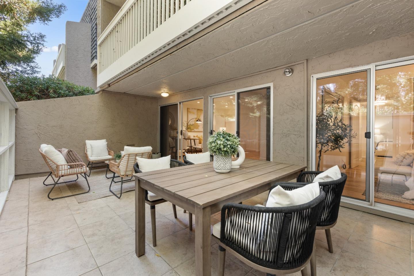 675 Sharon Park Drive 101