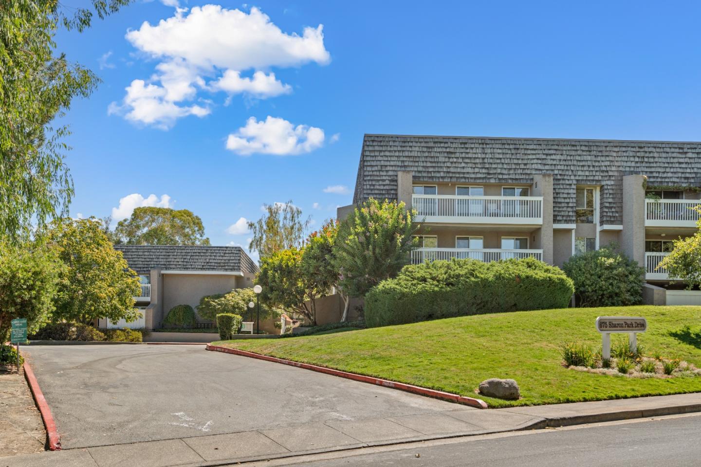 675 Sharon Park Drive 101