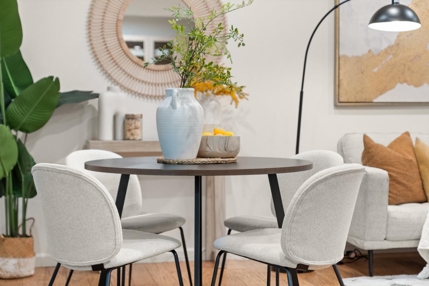 675 Sharon Park Drive 101