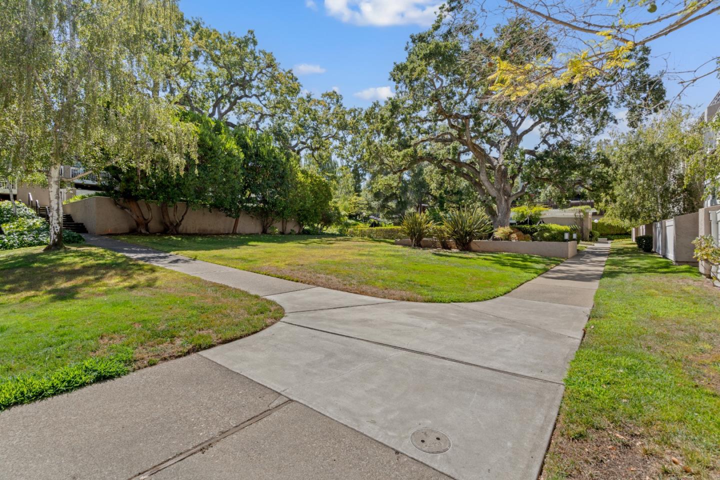 675 Sharon Park Drive 101