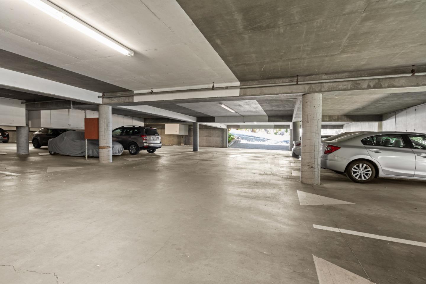 675 Sharon Park Drive 101