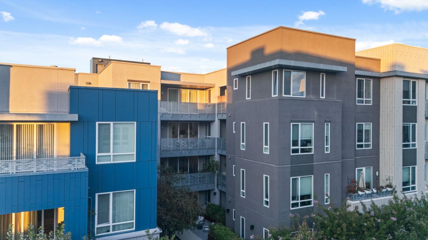 45258 Tom Blalock Street 303