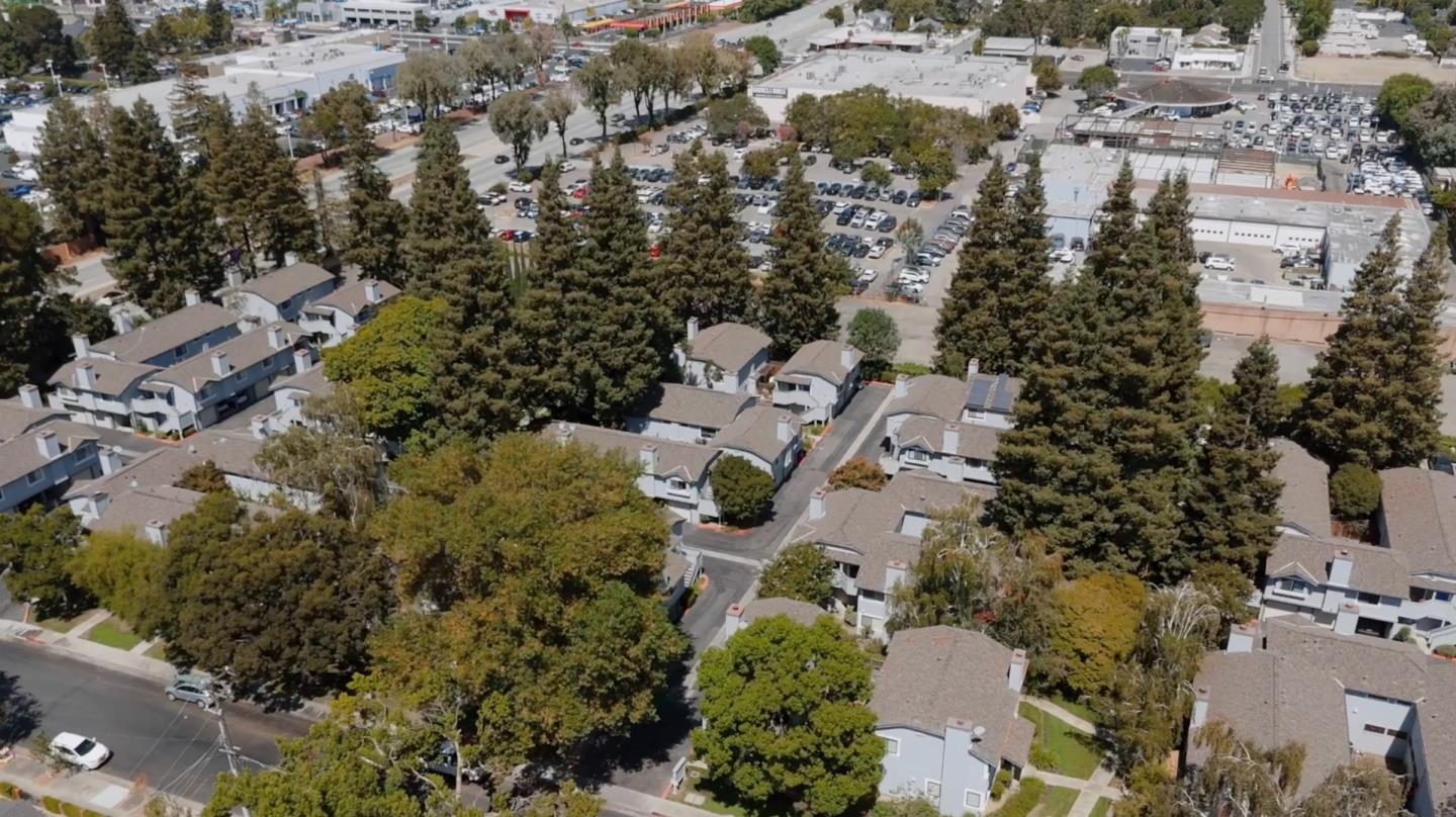 556 Quail Bush Court