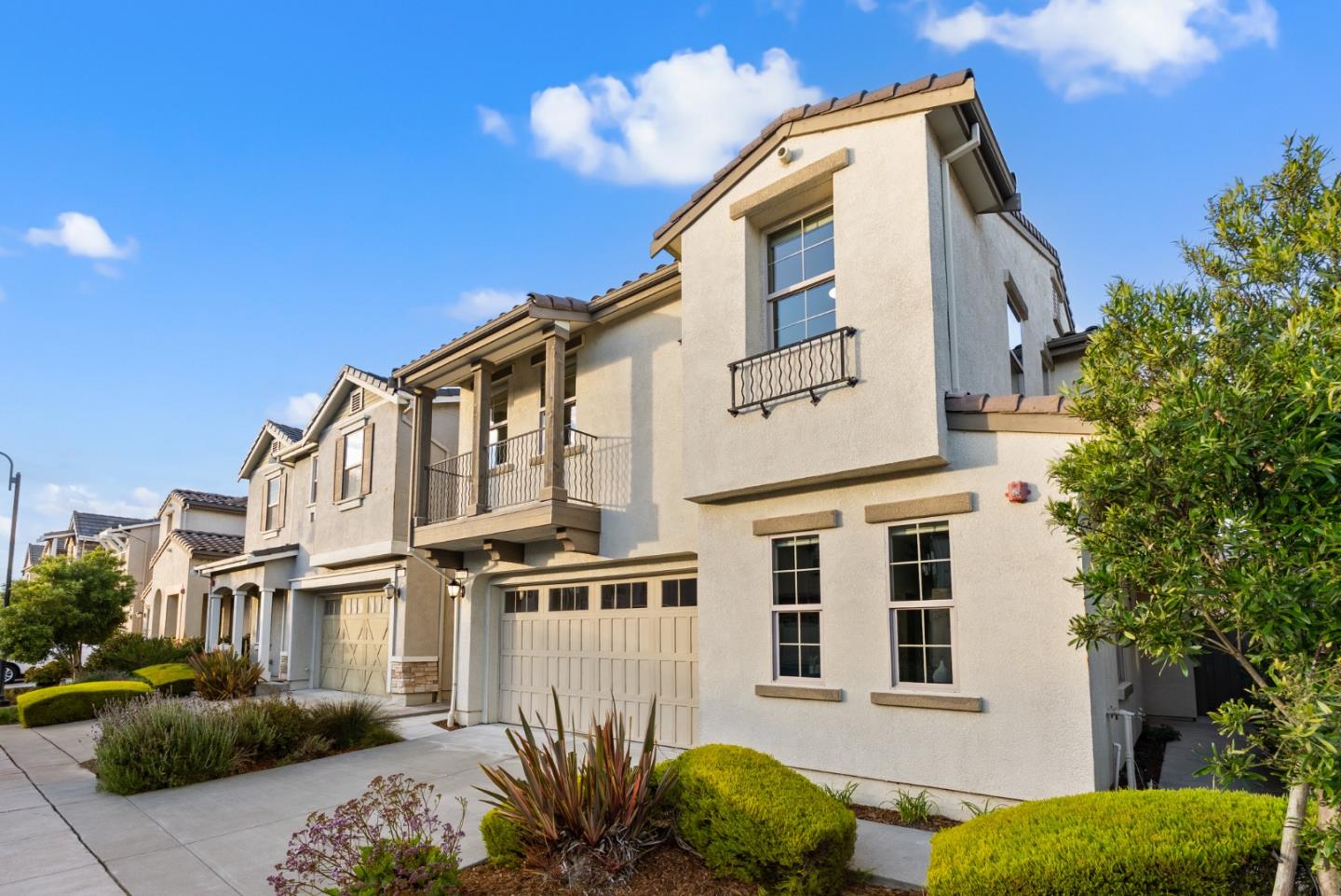 355 Crestview Circle