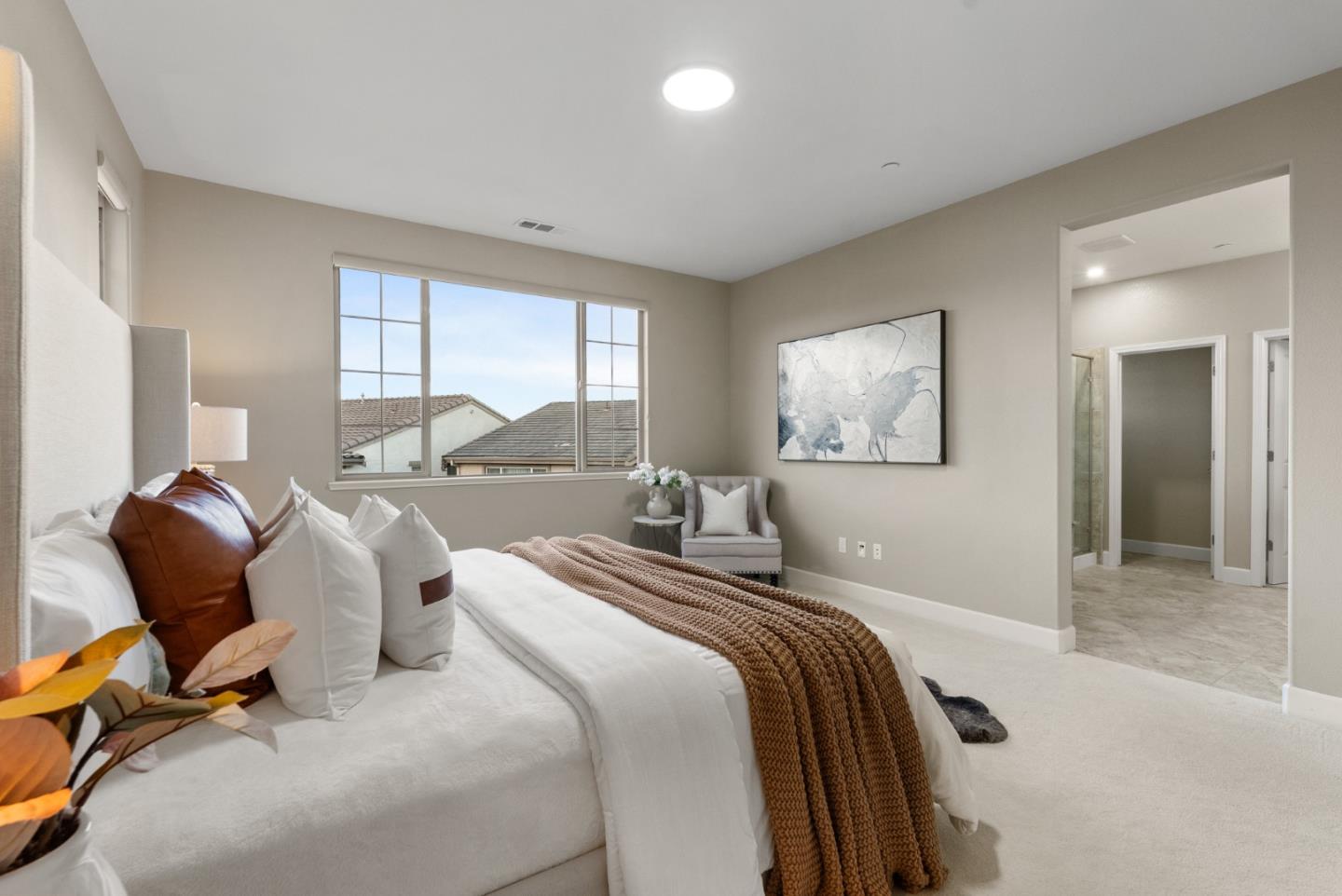 355 Crestview Circle