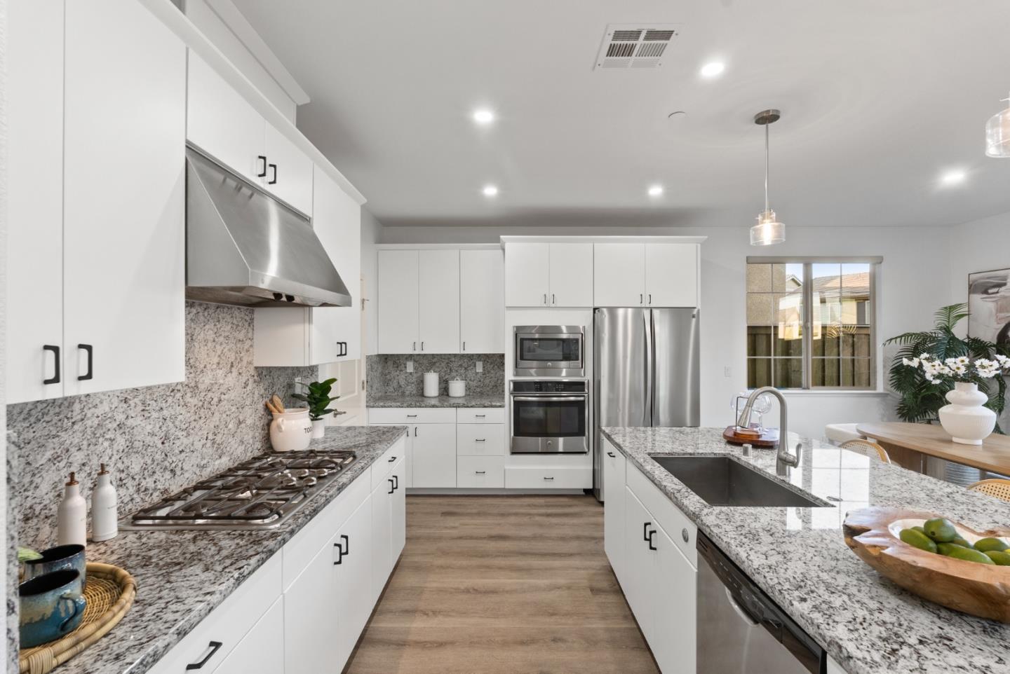 355 Crestview Circle