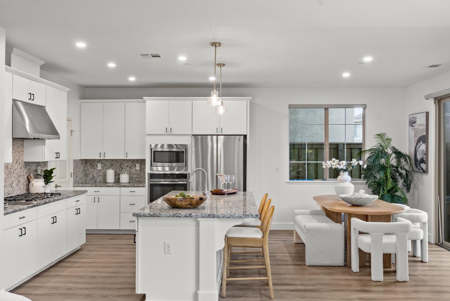 355 Crestview Circle