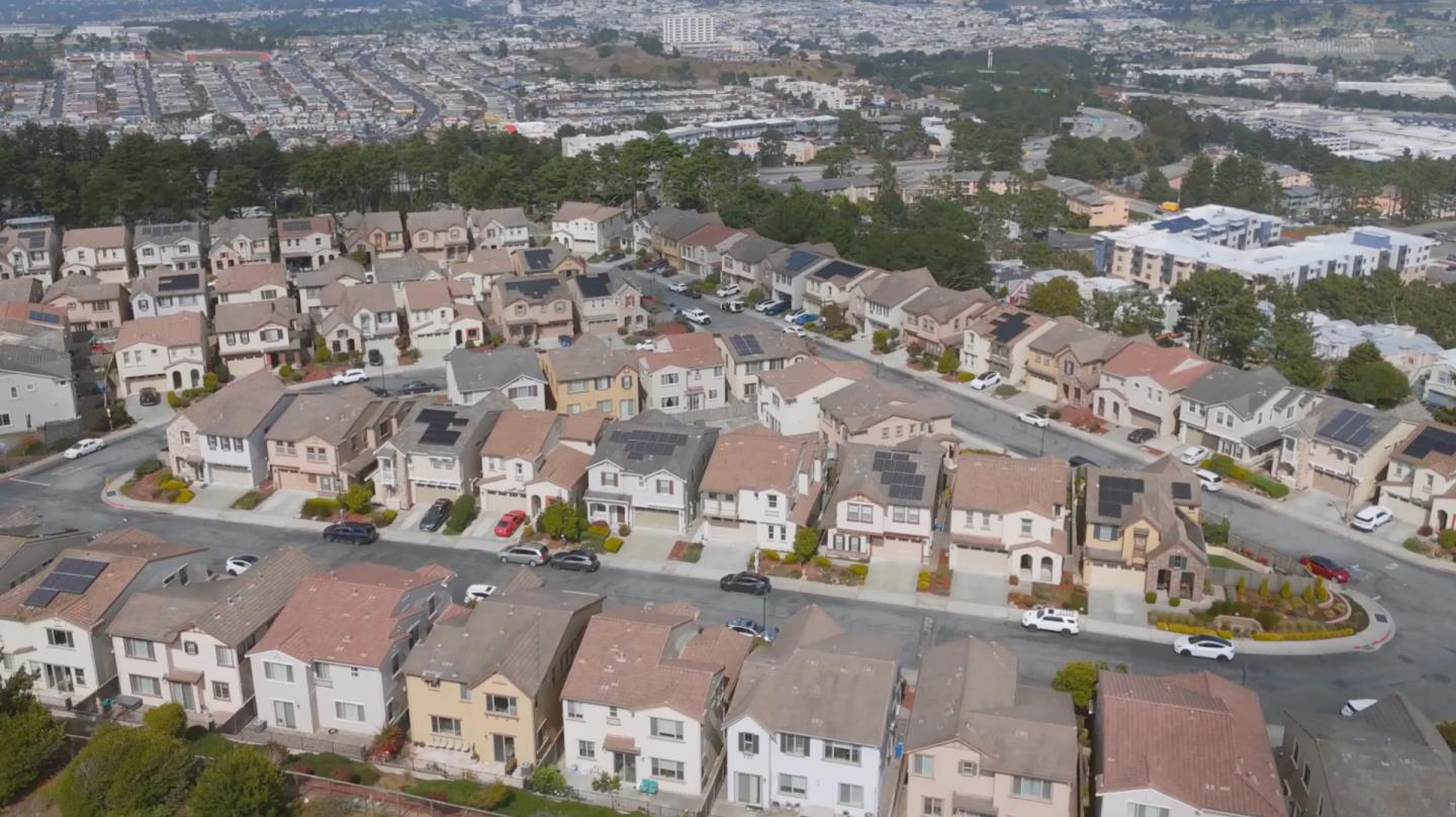 355 Crestview Circle