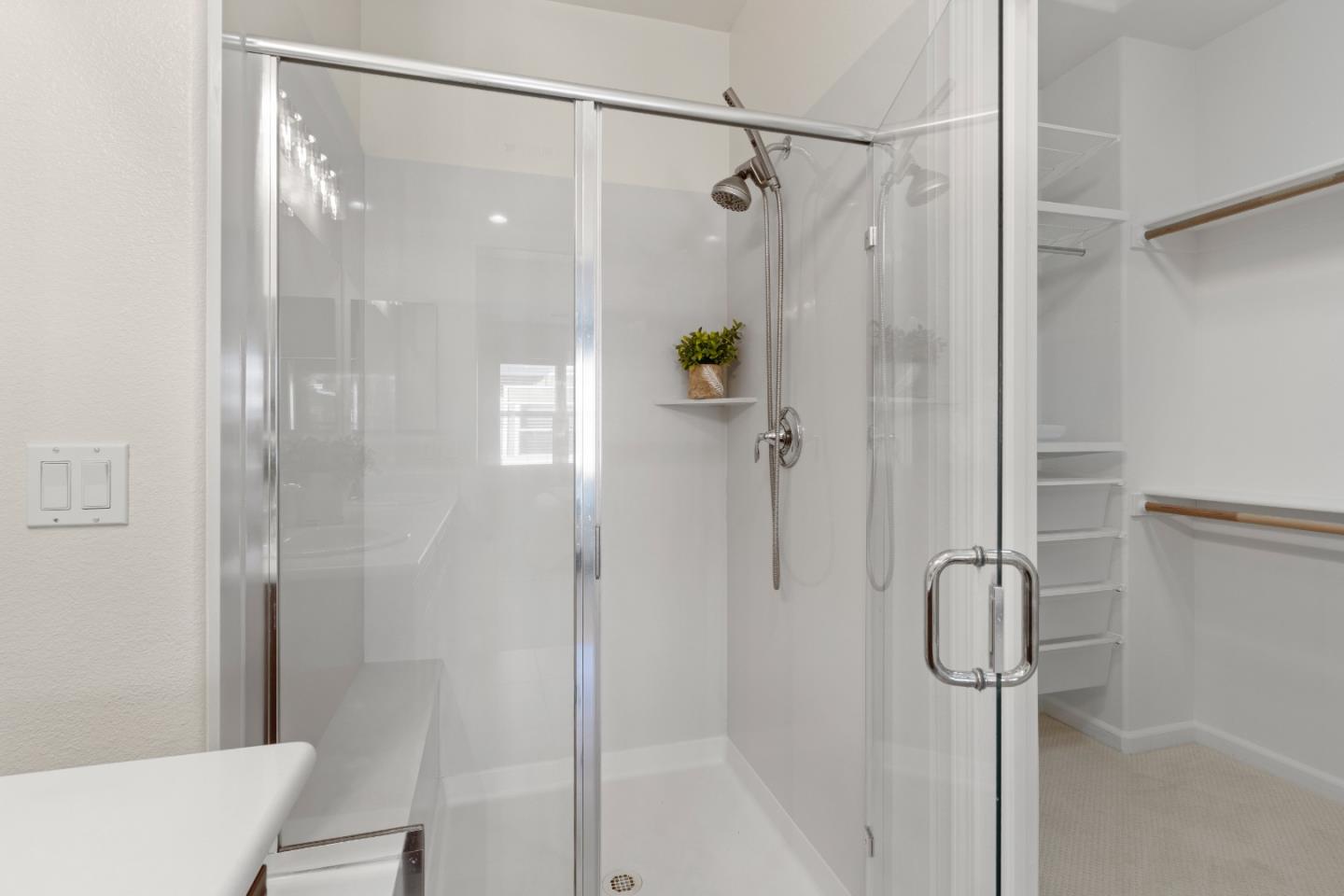 104 North Hummingbird Lane