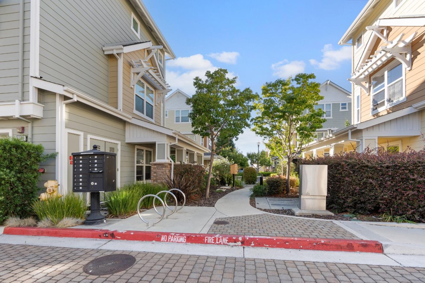 104 North Hummingbird Lane