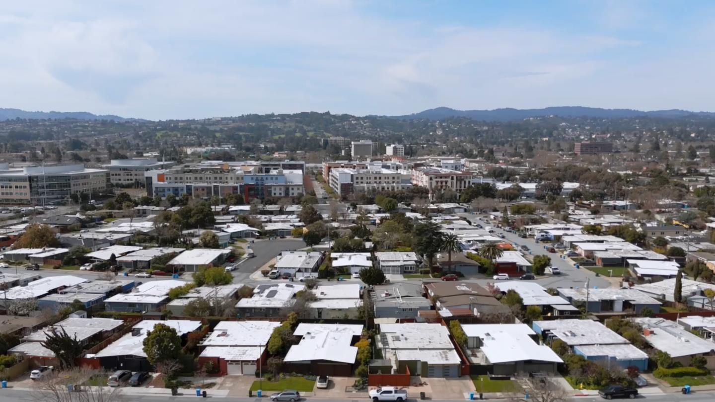 104 North Hummingbird Lane