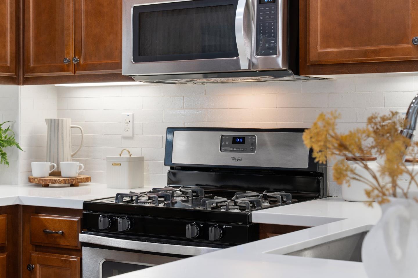 104 North Hummingbird Lane