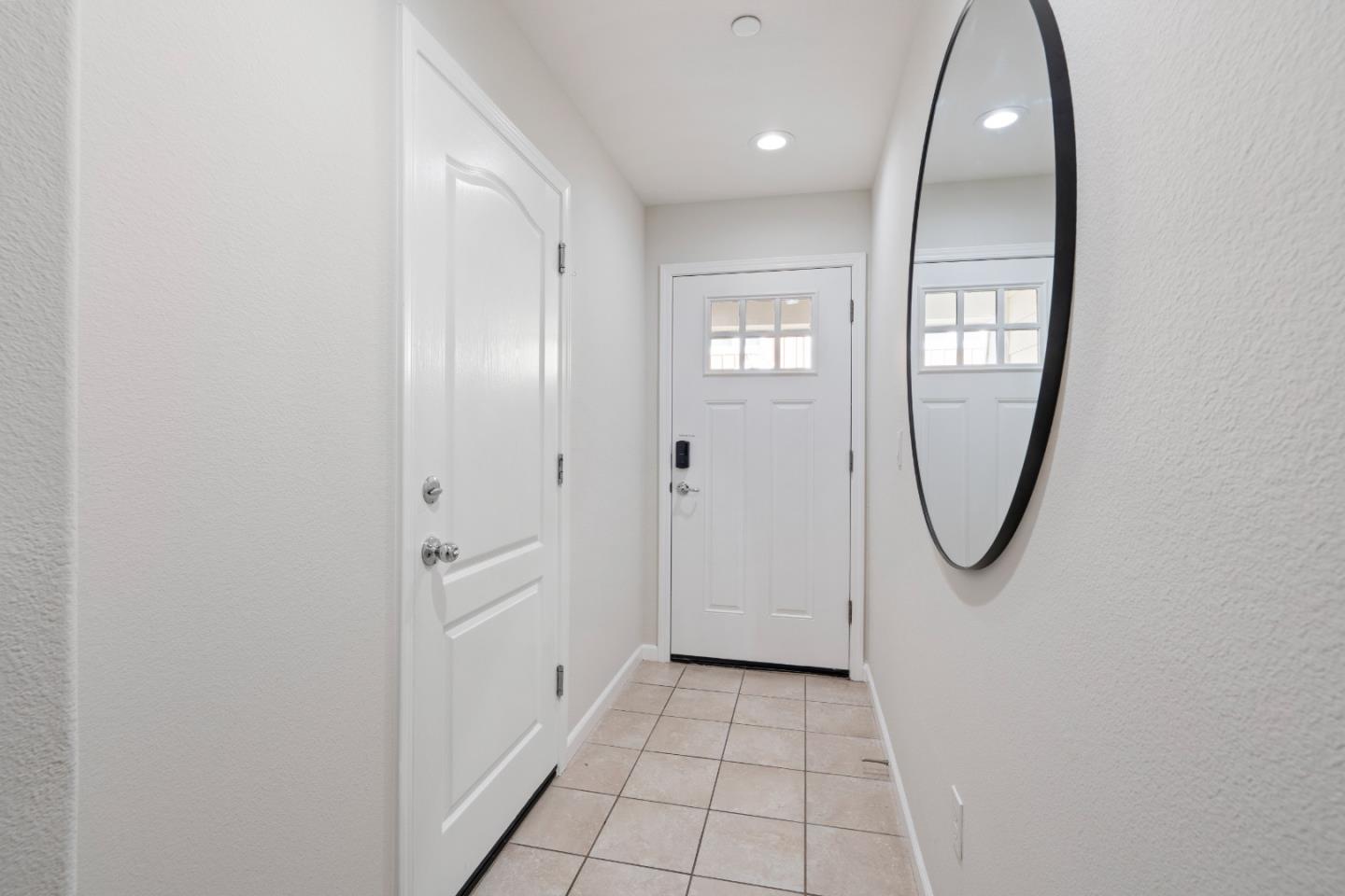 104 North Hummingbird Lane