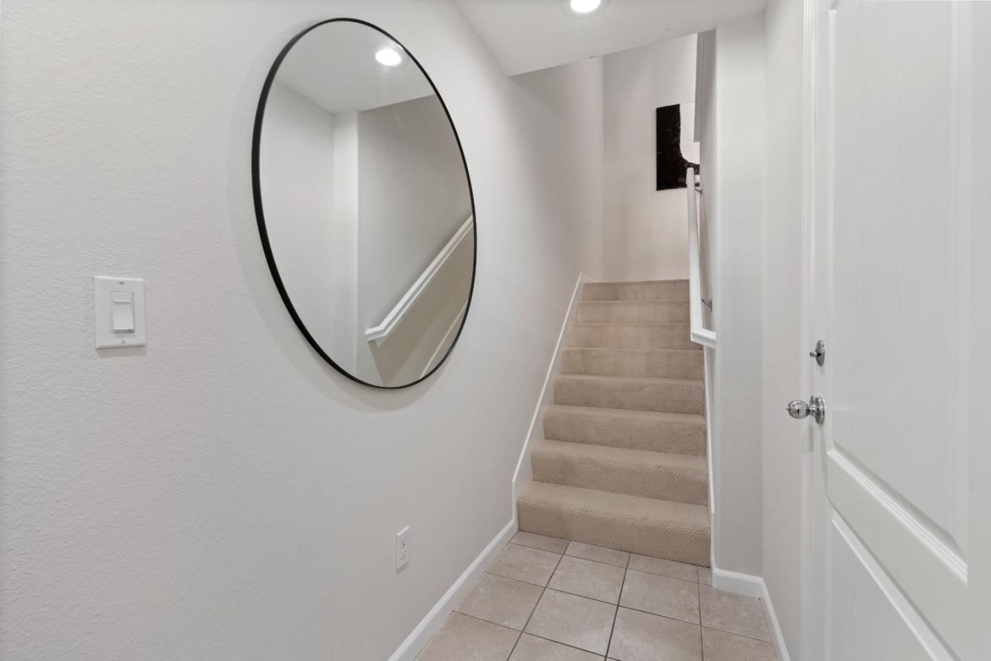 104 North Hummingbird Lane