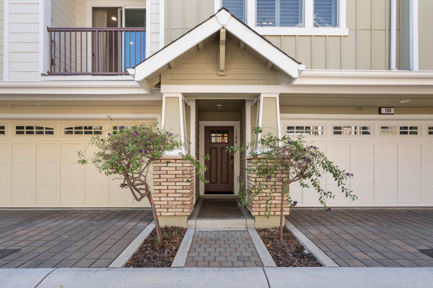 104 North Hummingbird Lane