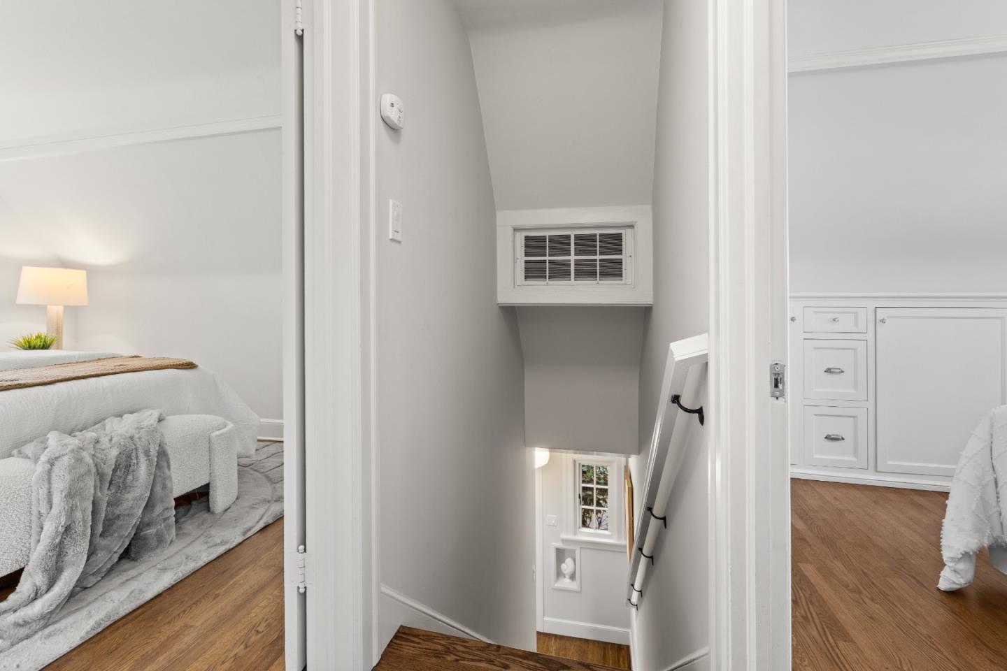 678 Hawthorne Avenue