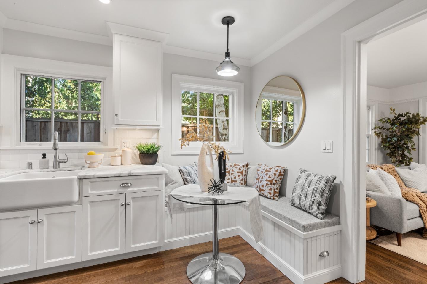 678 Hawthorne Avenue