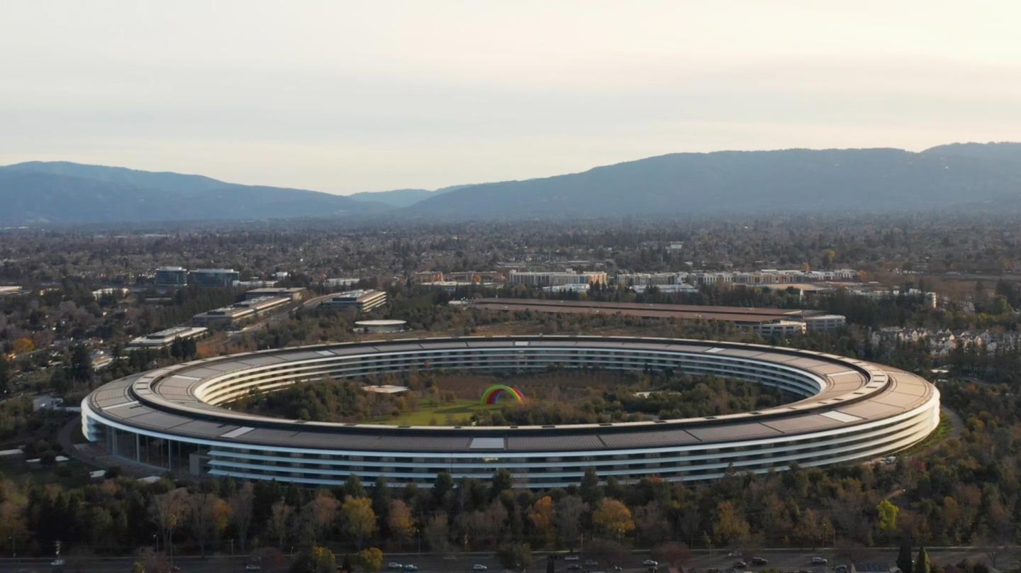 10107 Lamplighter Square