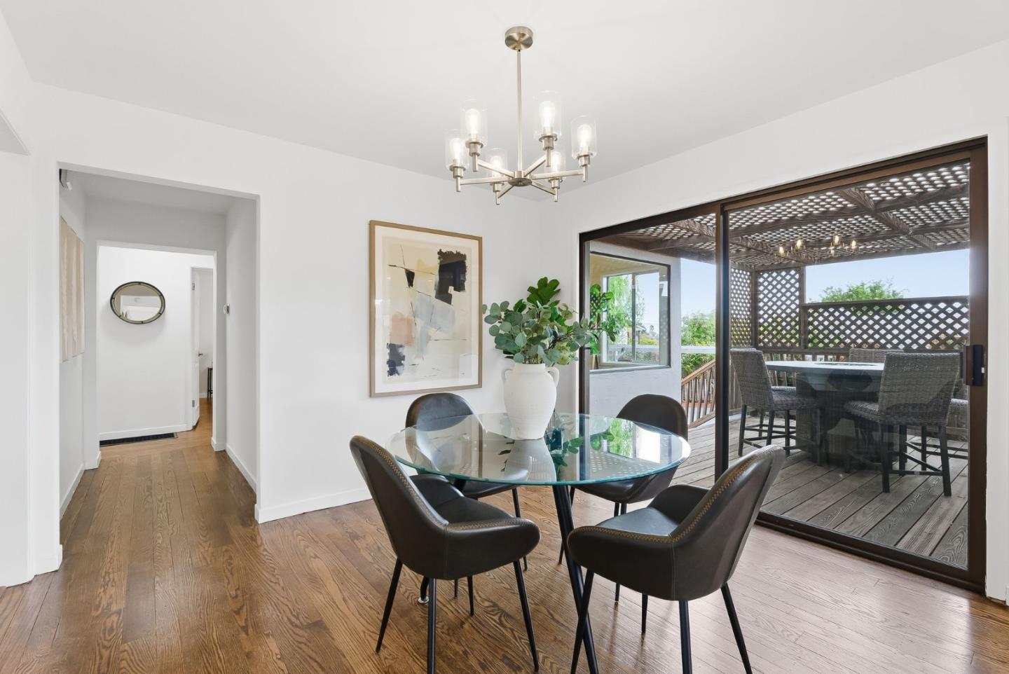 12 Dexter Place