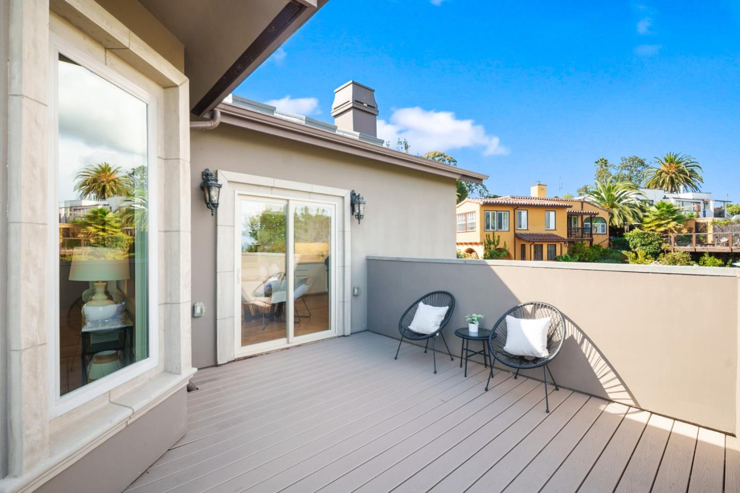 841 Bayview Way