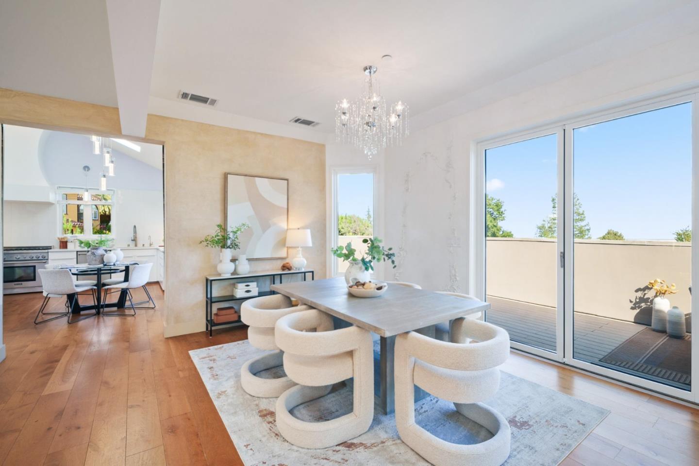 841 Bayview Way