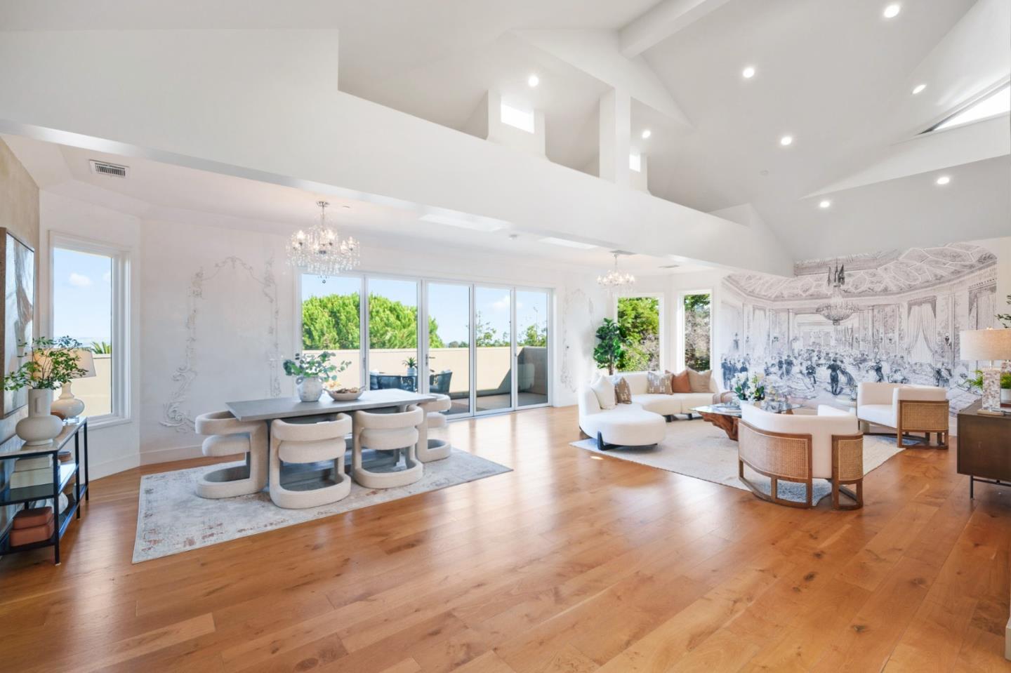 841 Bayview Way