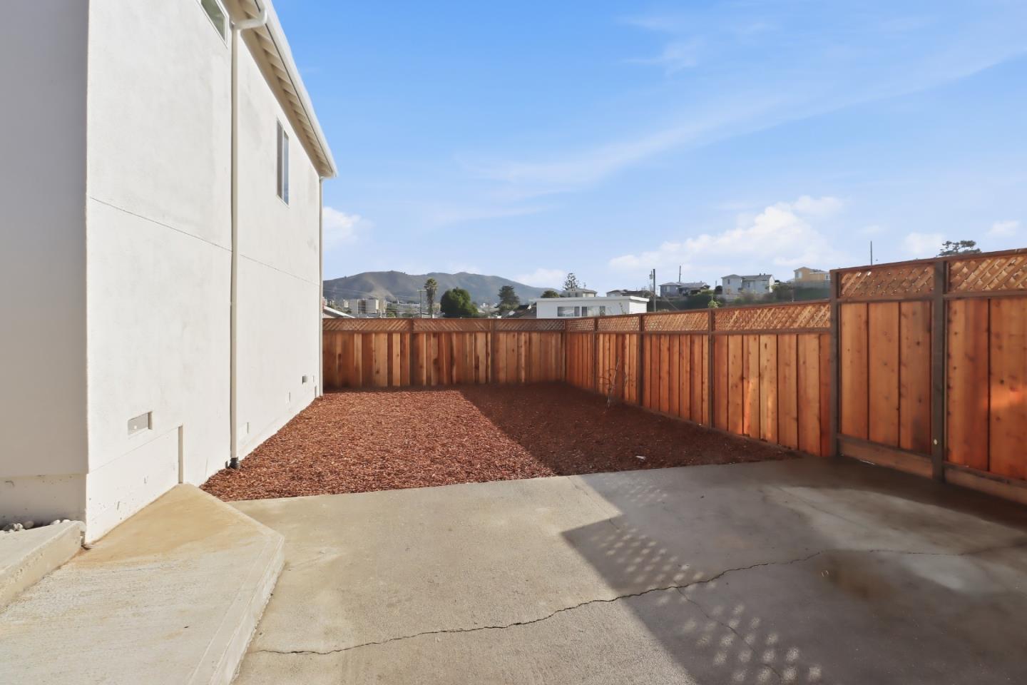 519 Midway Avenue