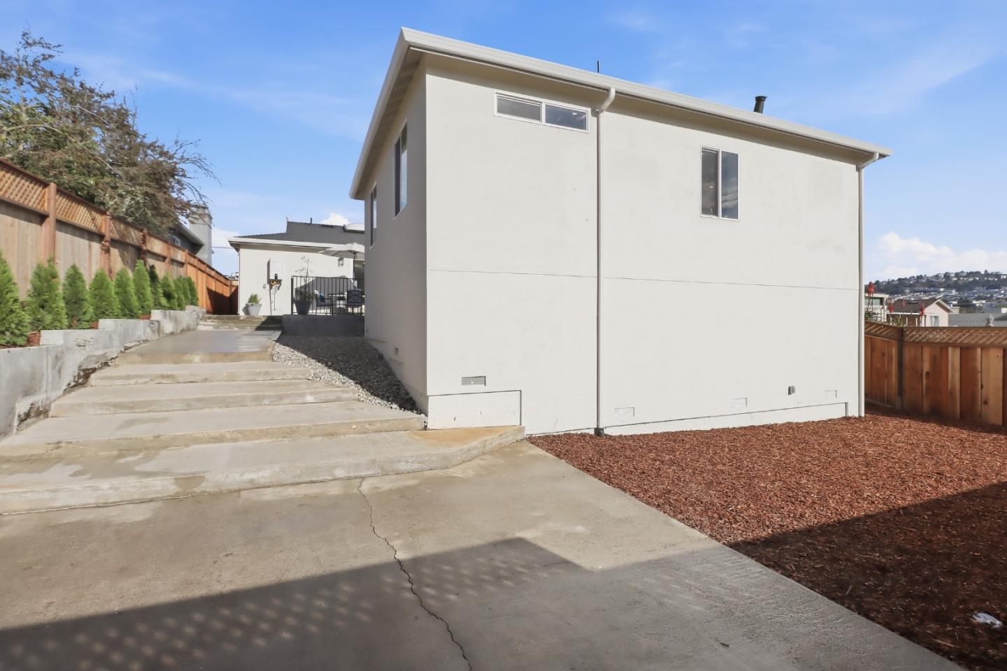 519 Midway Avenue