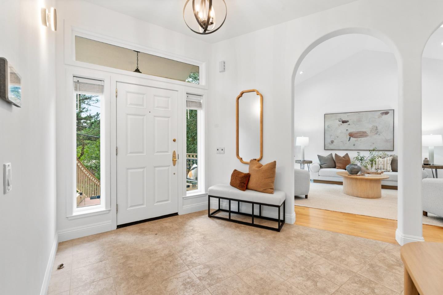 2220 Arrowhead Drive