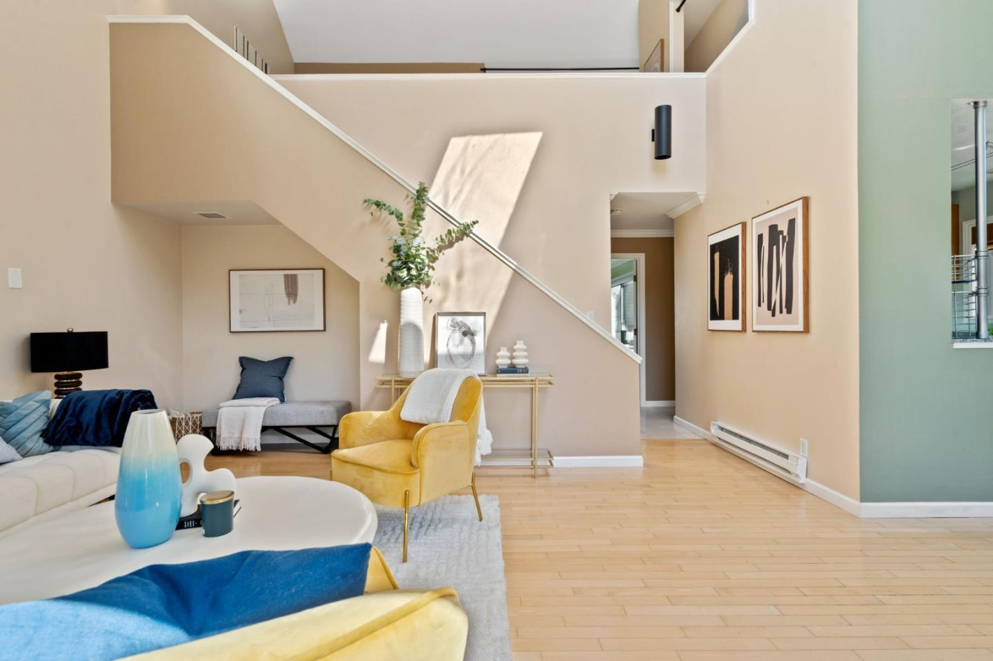 953 Shoreline Drive