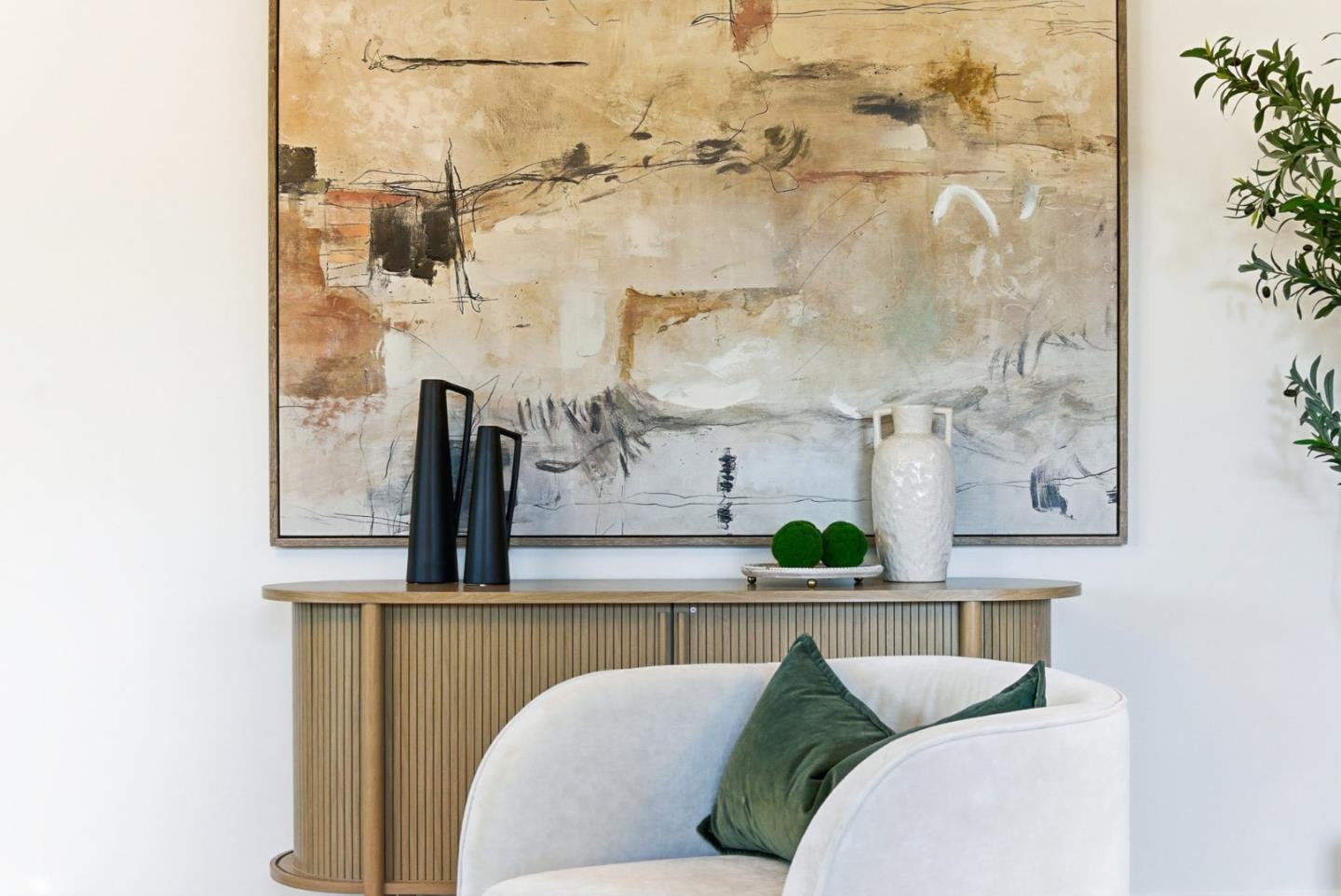 225 West Meadow Drive