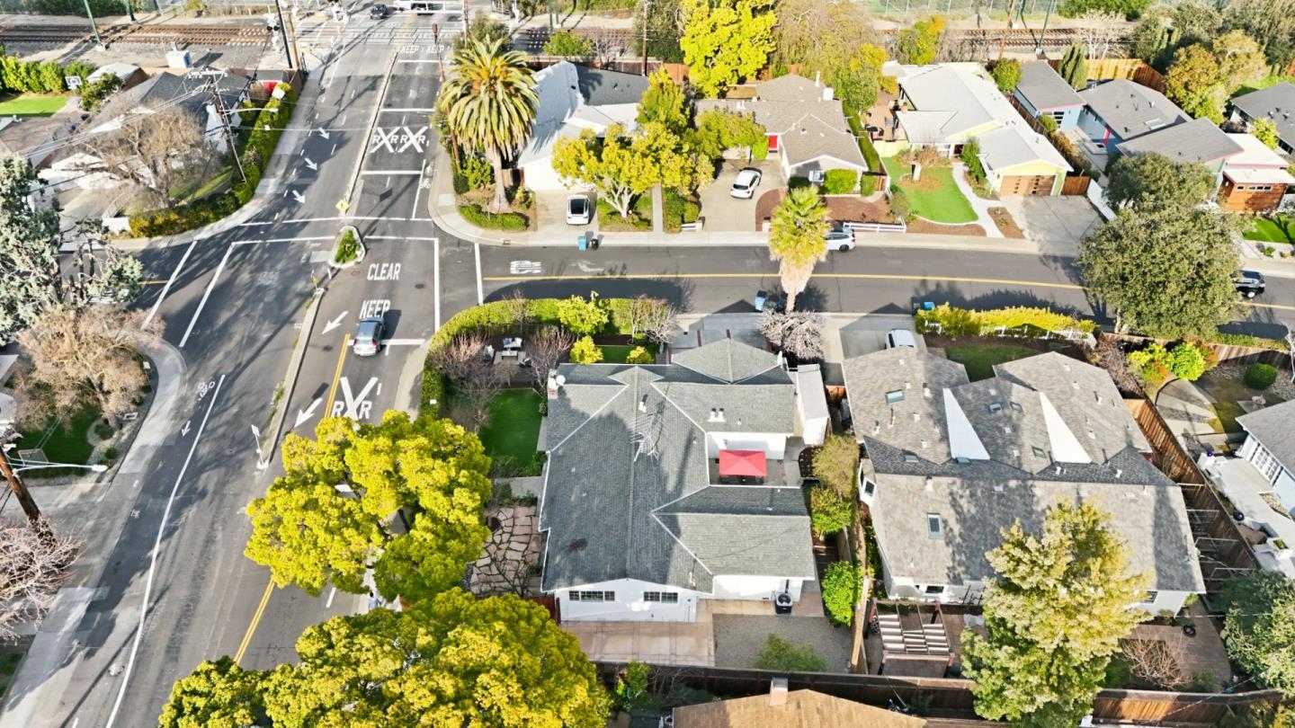 225 West Meadow Drive