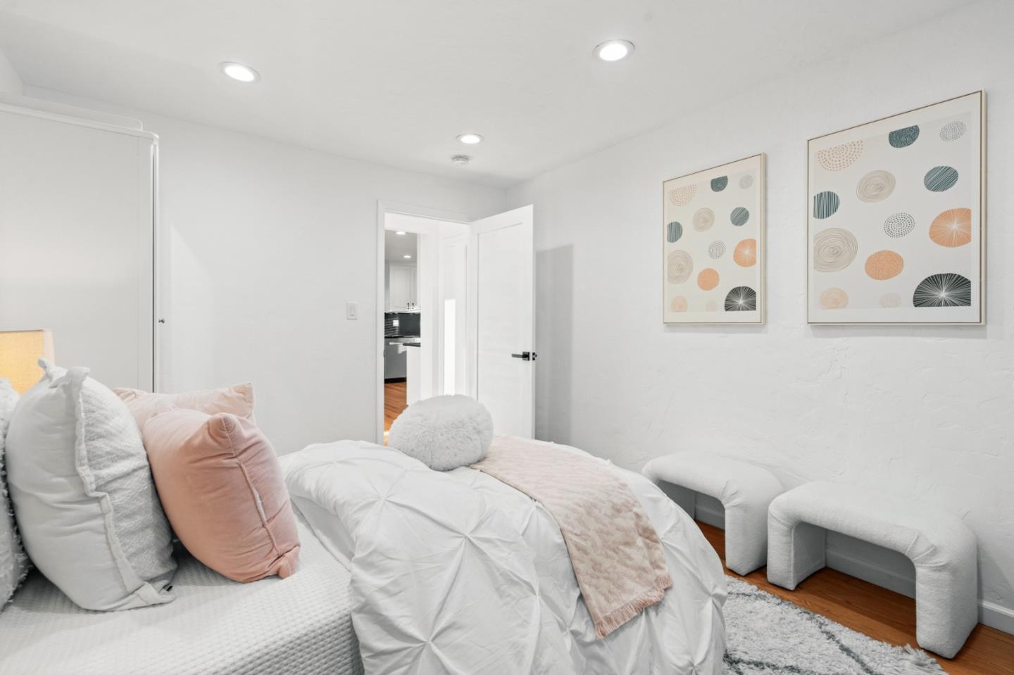 223 San Carlos Avenue