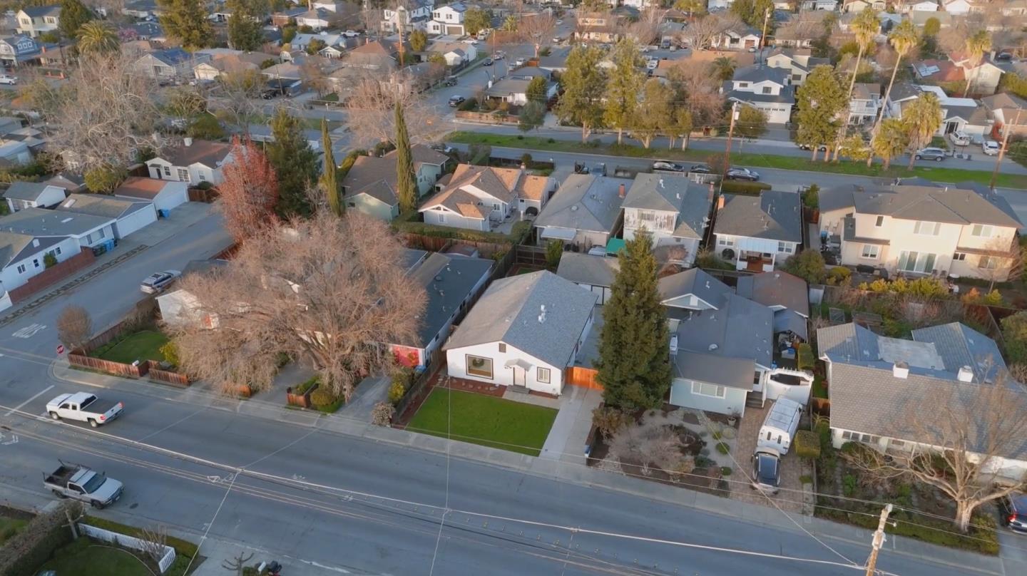 223 San Carlos Avenue