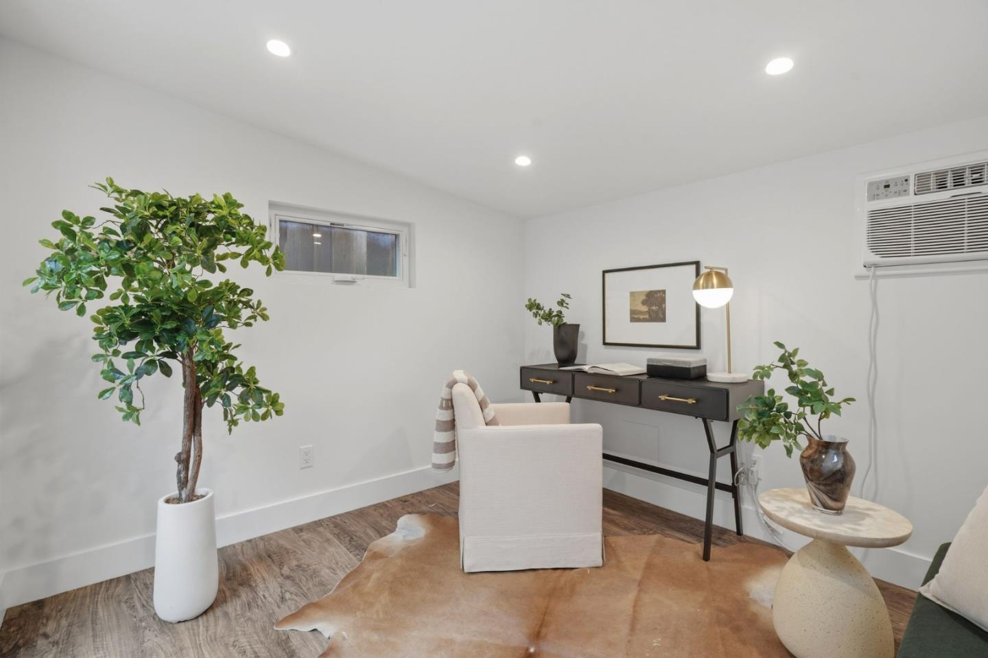 430 Jacobs Court