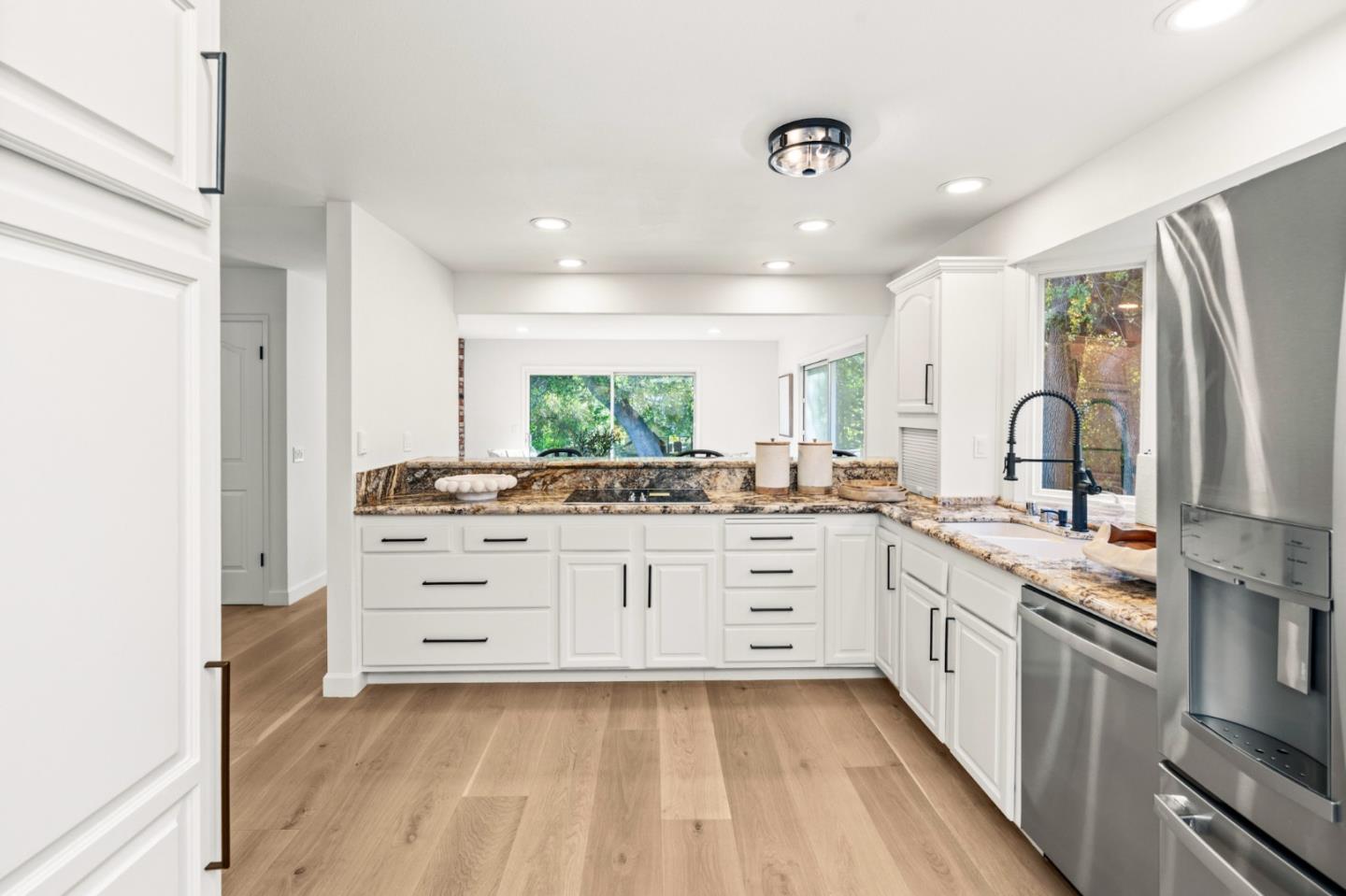 22044 Creekside Court