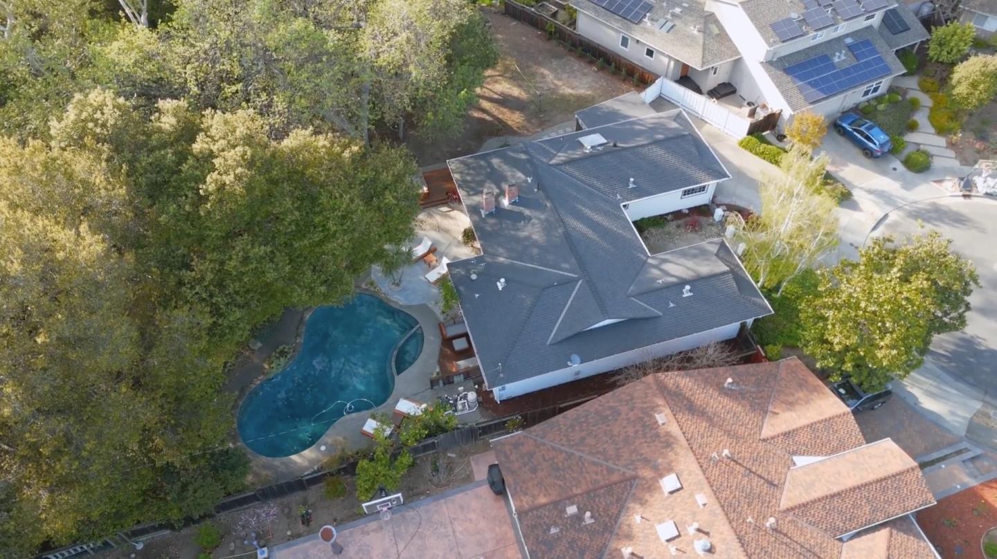 22044 Creekside Court