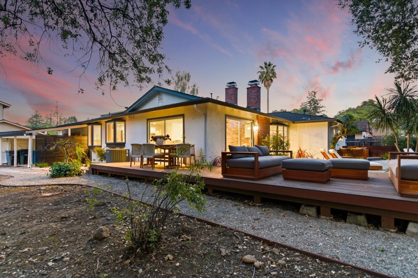 22044 Creekside Court