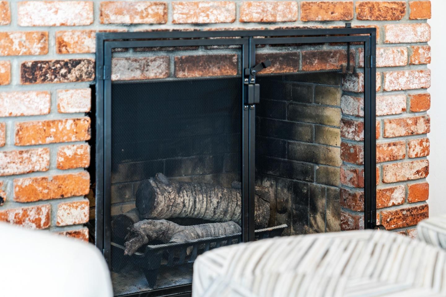 22044 Creekside Court