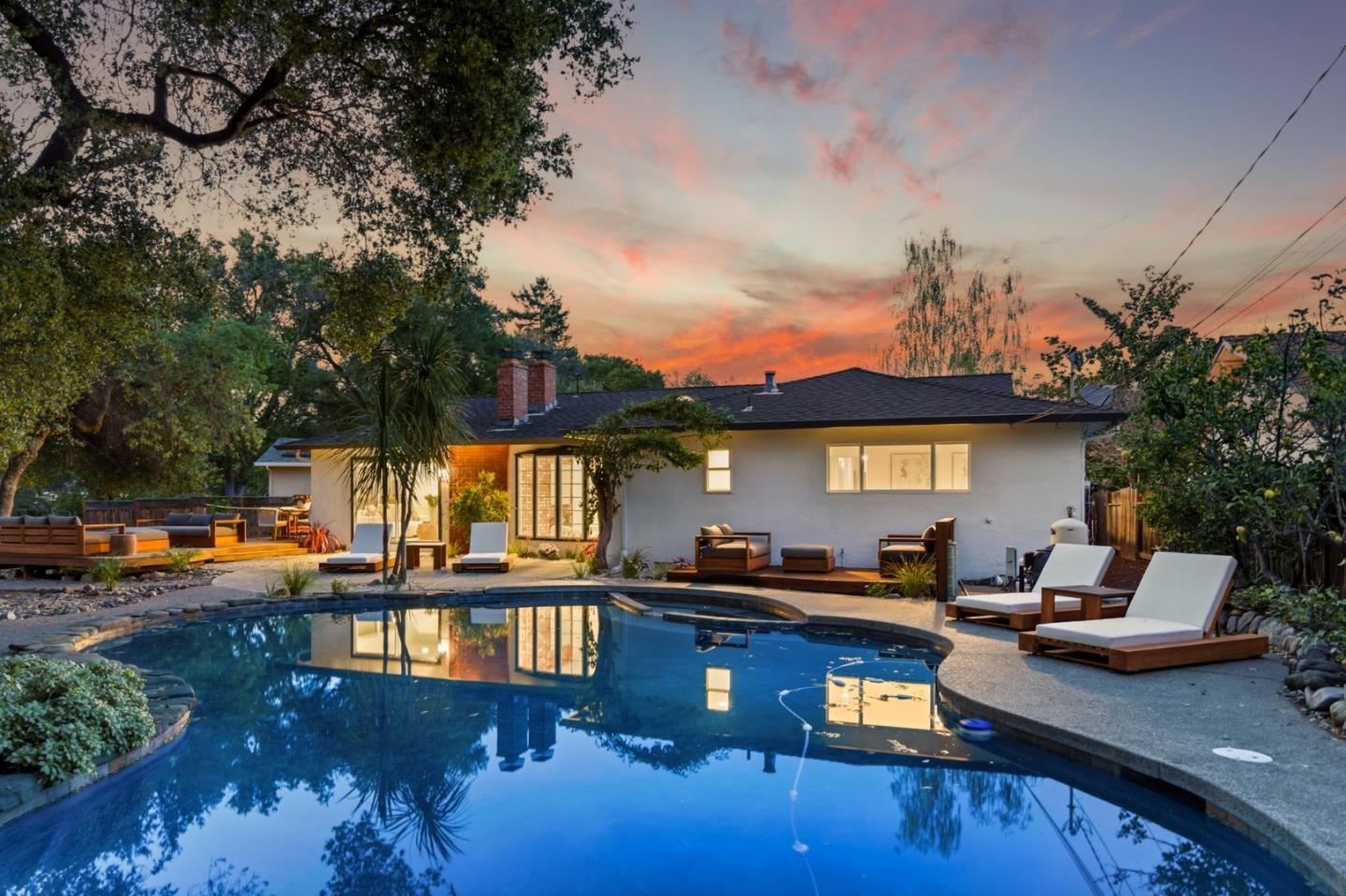 22044 Creekside Court