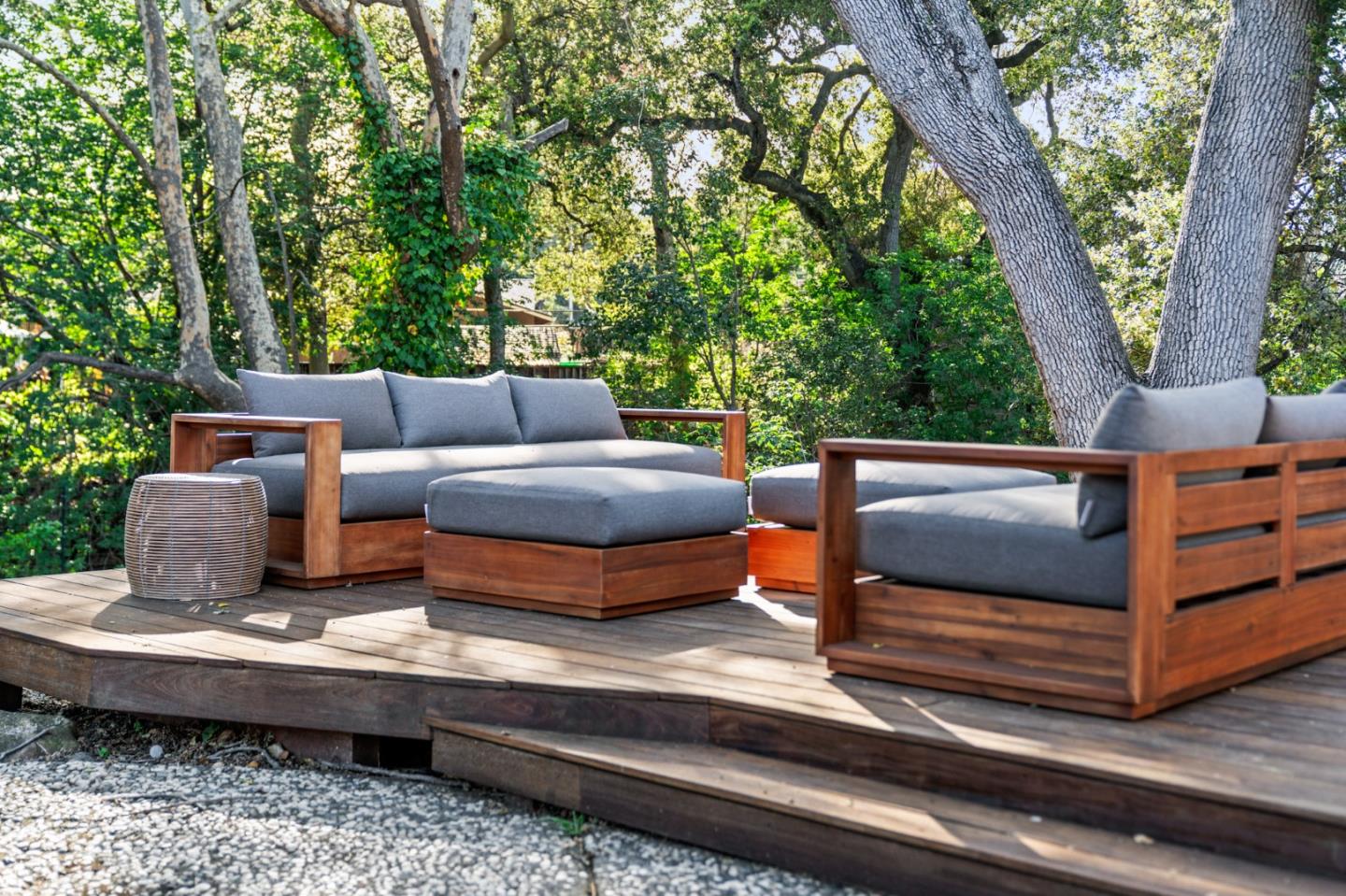 22044 Creekside Court