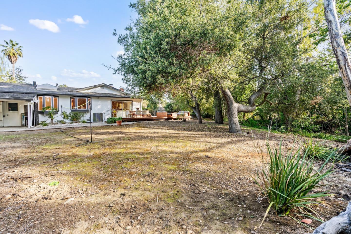 22044 Creekside Court