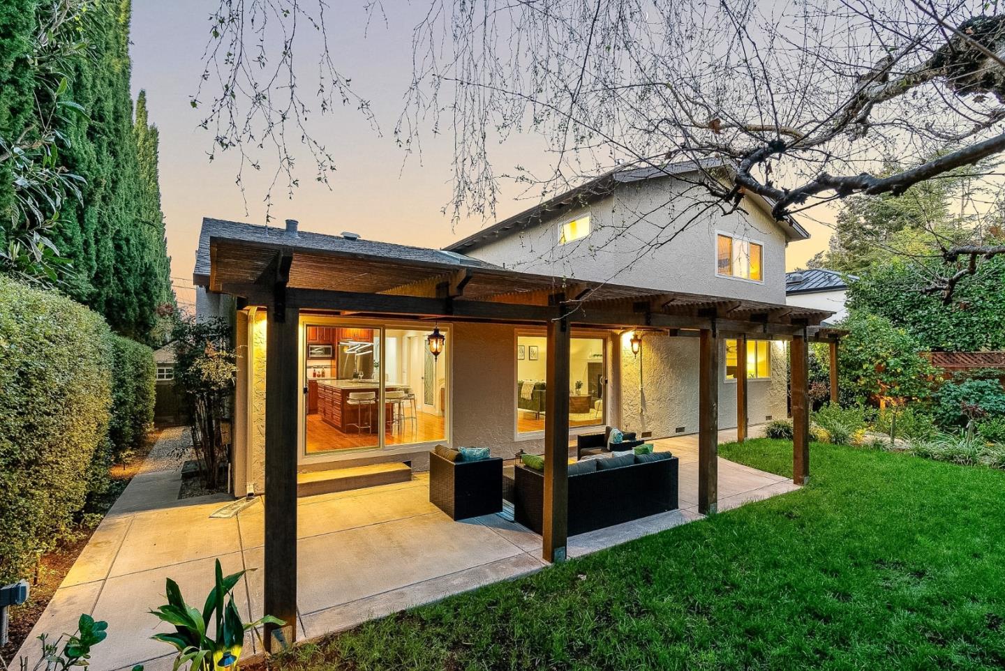 344 West Oakwood Boulevard