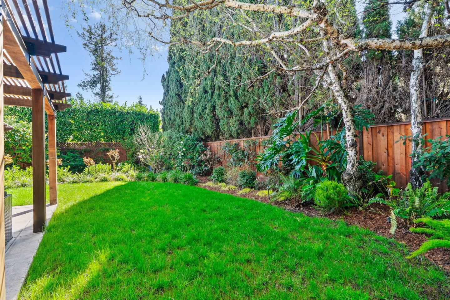 344 West Oakwood Boulevard